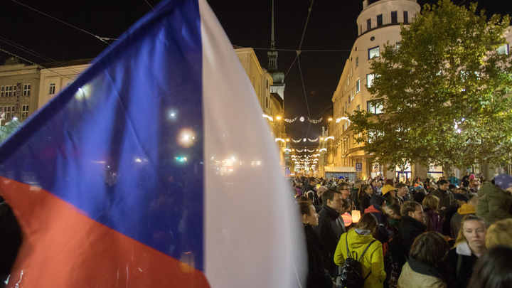 Чехия уменьшила размер пособий украинским беженцам