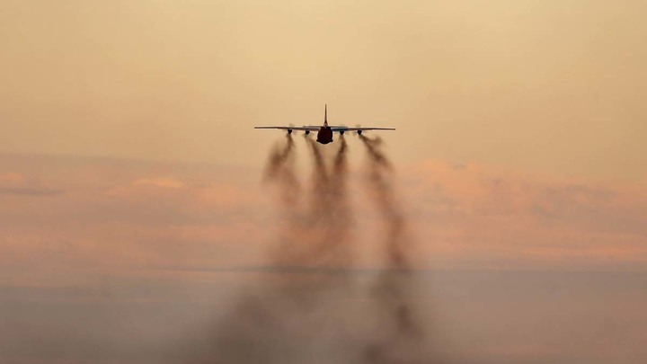 Самолет из Москвы в Краснодар сел в Ростове из-за больного пассажира