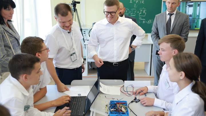 В школах Челябинской области будут обучать инженеров будущего