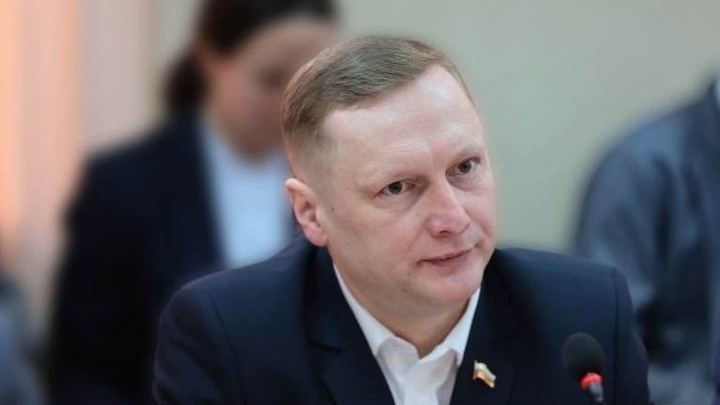 2 октября в Архангельске простятся с погибшим депутатом Сергеем Сметаниным