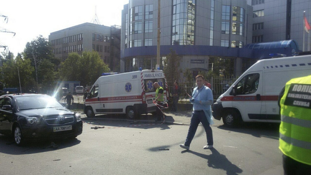 Турчинов: Взрыв в центре Киева мог быть терактом Турчинов: Взрыв в центре Киева мог быть терактом