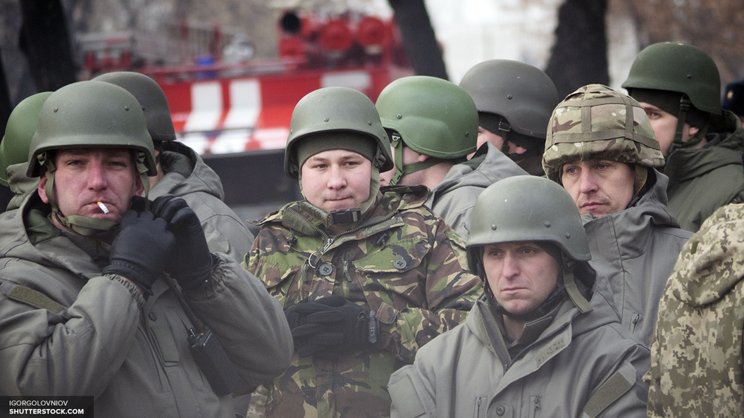 Радикалы пытаются перекрыть дороги, объединяющие Украину с Россией Радикалы пытаются перекрыть дороги, объединяющие Украину с Россией