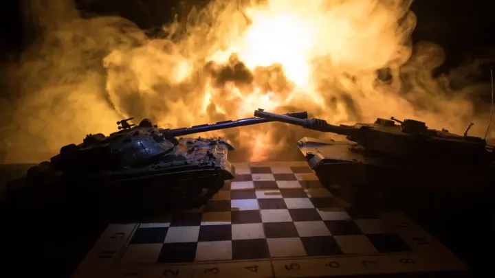 За что воюем? Запад определился. Россия буксует. Пора ставить неудобные вопросы