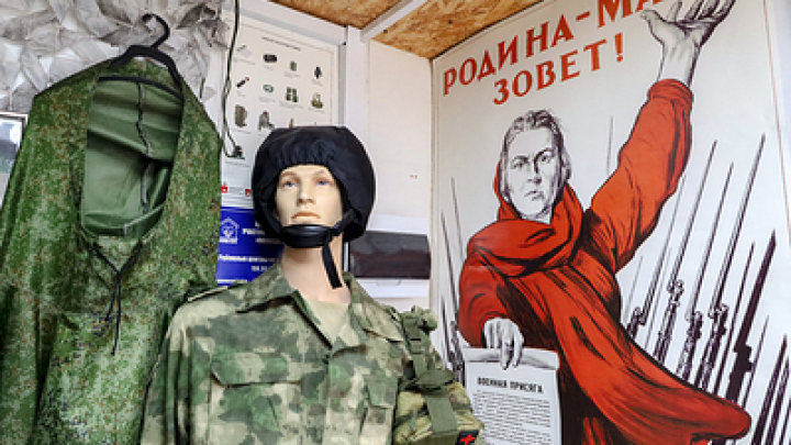 Медведев лично занялся вопросом набора добровольцев в зону СВО