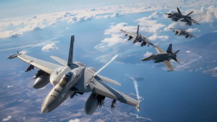 Два самолёта НАТО кружат над Польшей и ведут разведку у границ России