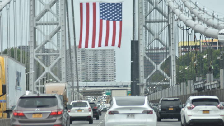 Поспорили американец и украинец о нацистах: история-анекдот завершилась боем без правил