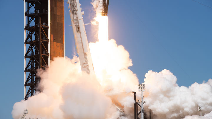 ЧП на старте: Японцы пытались запустить на орбиту новую ракету-носитель