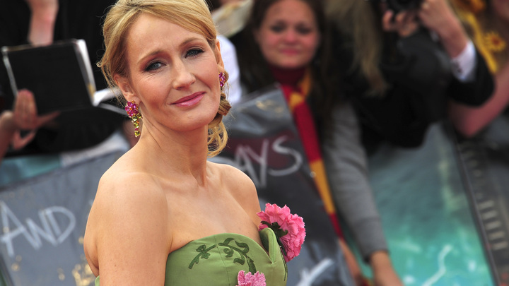 Авада Кедавра!: Джоан Роулинг одобрила убийство жителей Донецка и Луганска