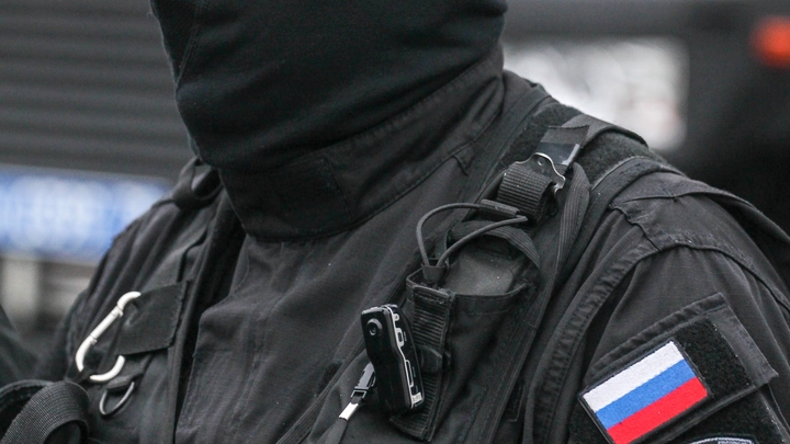 СОБР Росгвардии поймали в Москве налетчиков, выхвативших из авто сумку с деньгами