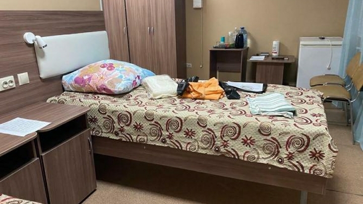 Чай, не на курорте: Вернувшаяся из Китая петербурженка пожаловалась на больничные условия