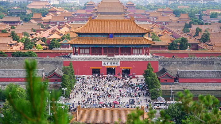 США переключаются на Китай, а России предложена сделка: Всё может решиться в 2025 году