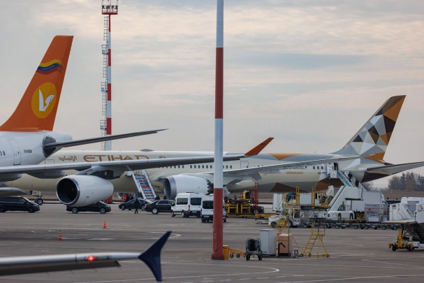 Более 20 самолетам пришлось сесть в других городах Турции из-за ЧП на Superjet