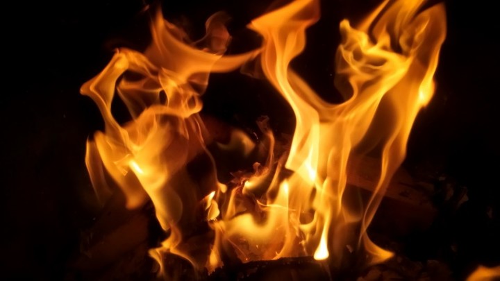 Ликвидация мощного пожара в Керчи: Что известно на данный момент