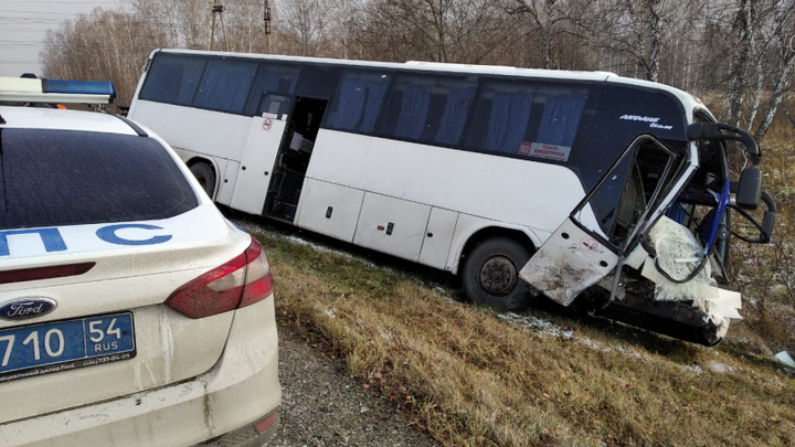 Двое детей и двое взрослых погибли в ДТП под Новосибирском
