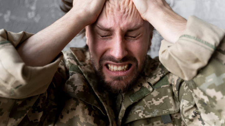 Насинячились и не прошли фейс-контроль: Украинских солдат развернули на границе с Польшей