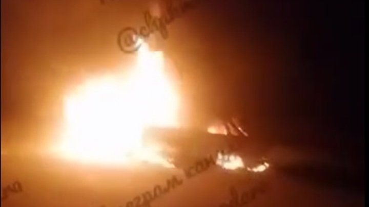 На трассе под Горячим Ключом ночью сгорела Приора