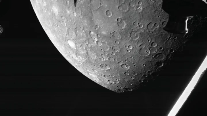 Ученые обнаружили двойника Земли - потенциально обитаемую планету