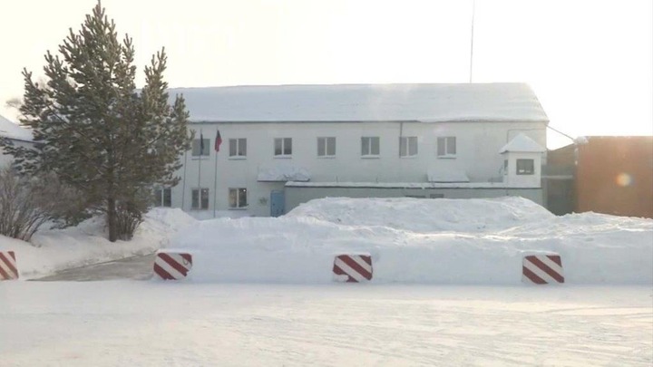 В Новосибирской области до суда дошло дело об убийстве в исправительной колонии