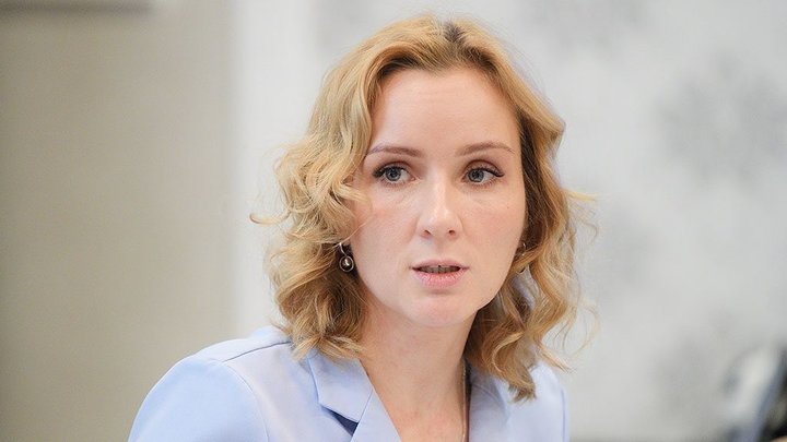 Львова-Белова поблагодарила врачей наркодиспансера Читы