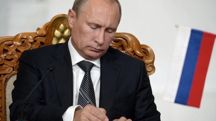 Два исторических указа: Как изменился мир после подписей Путина, показал Стешин