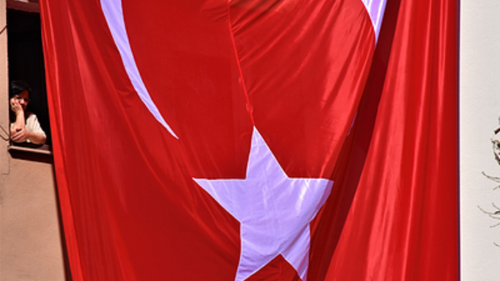 Русские туристы попали в ДТП в Турции: Пострадали семеро - фото