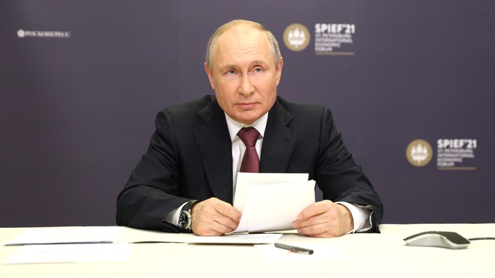 Пожалуйста: Путин сделал на ПМЭФ предупреждение для всех чиновников