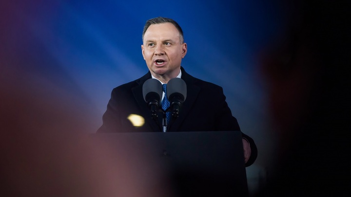 Главу ЦРУ засняли в президентском дворце Дуды в Польше