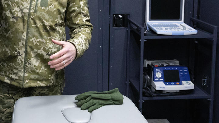 Служишь Родине и людям. Кавалер ордена Мужества рассказал об особенностях профессии военврача