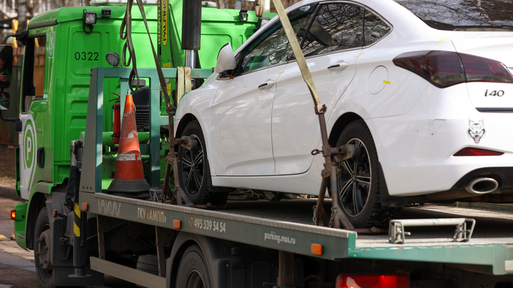 В Краснодаре за неделю эвакуировали почти 330 автомобилей