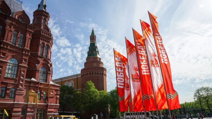 Ходарёнок: Киев превратится в руины, если решится атаковать Москву 9 Мая
