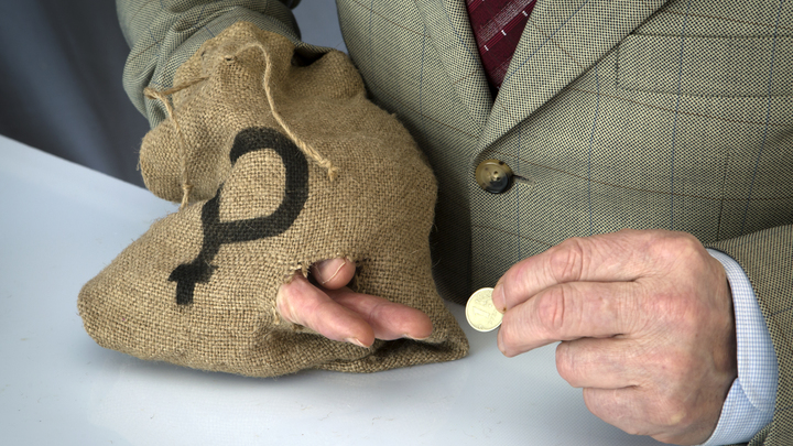 Миллионам жителей России приготовить кошельки? Депутат раскрыл правду о повышении НДФЛ