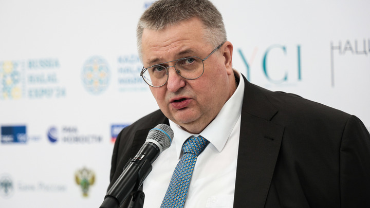 Пашинян провёл встречу с русским вице-премьером: На повестке были 2 темы