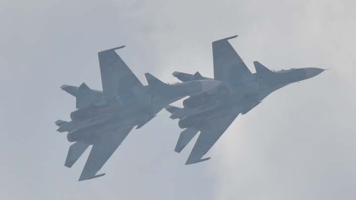 Жёсткая битва в небе: Лётчик-ас из Незалежной схлестнулся с русским Су-35