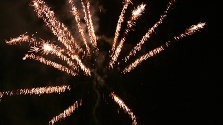 Власти Курской области запретили продажу фейерверков, чтобы не пугать жителей