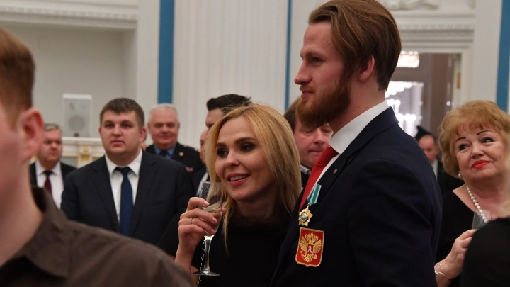 Приставы принудительно взыскивают с экс-мужа Пелагеи Ивана Телегина почти 72 млн рублей