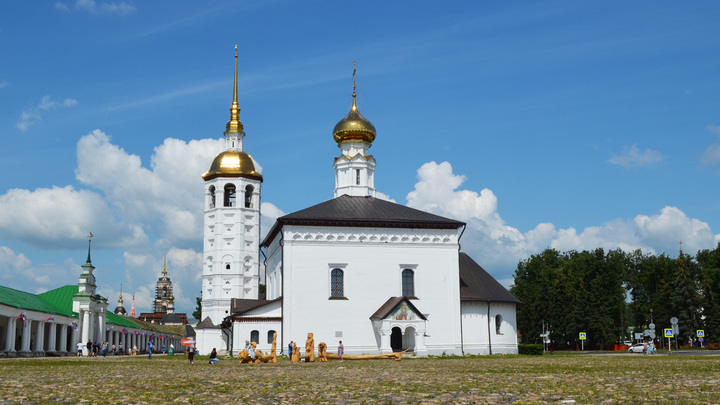 Казанская летняя 21 июля: в праздник обретения иконы и гуляют, и начинают жатву, и женятся