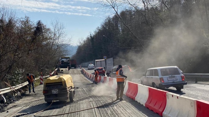 Дорожники начали ремонт на аварийном участке трассы А-147 Джубга – граница с Абхазией