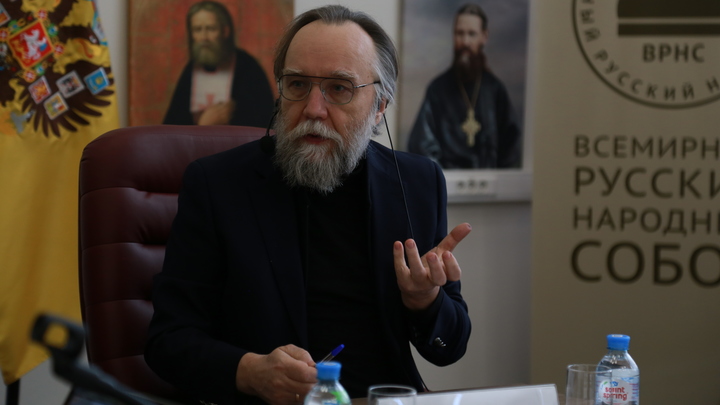Дугин: Особенно чудовищные эксперименты над русскими агентура проводила последние 30 лет