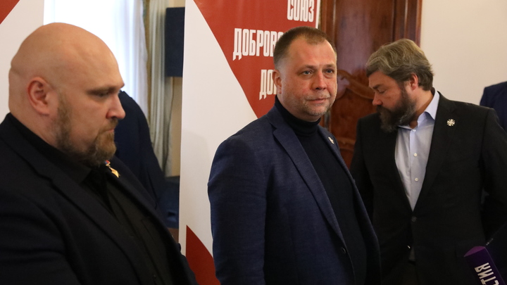 Александр Бородай заявил о готовности взять в руки автомат: Такая судьба