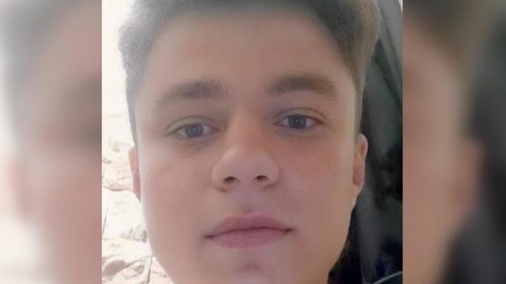В Ростове-на-Дону вторую неделю разыскивают 18-летнего юношу