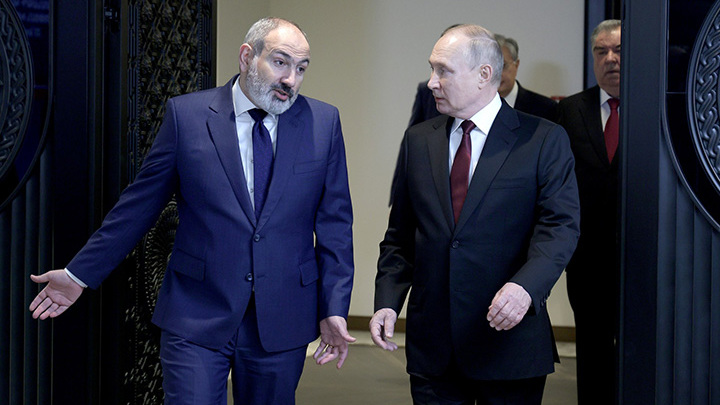 Пашинян уходит на Запад. Лидер Армении отказывается от союза с Россией?