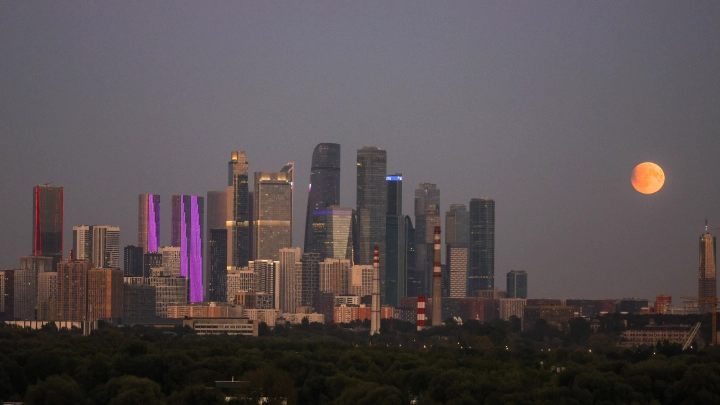 Собянин: Силы ПВО пресекли атаку еще одного беспилотника на Москву