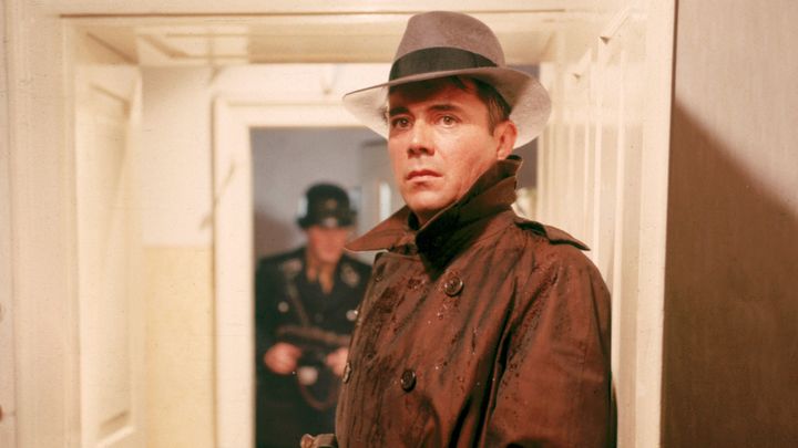 Гибель богов - как по-разному смотрит на историю русское и западное кино