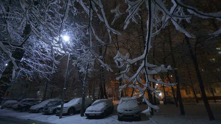 Москву ждёт снежная буря: Понедельник грозит начаться с пробок из-за ухудшения видимости