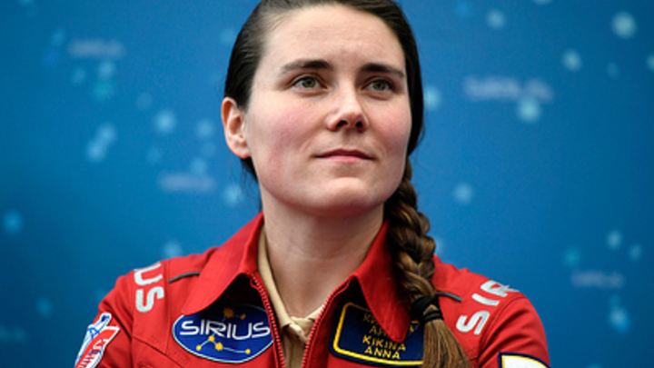 Новосибирский космонавт Анна Кикина перешла на МКС с корабля Crew Dragon
