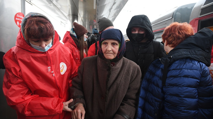 Беженцев из Донбасса и Украины могут начать ставить на миграционный учёт по упрощённой схеме