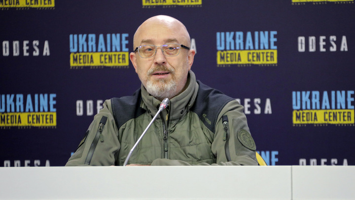 Украина фактически стала членом НАТО — Резников