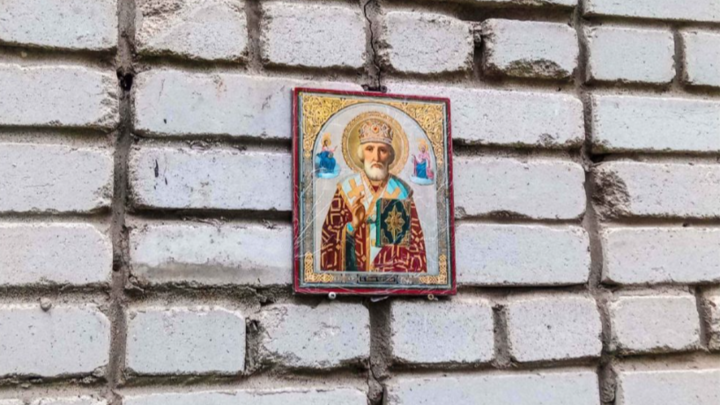 В Новосибирске одновременно пройдут Крестное шествие, молебен святителю Николаю и панихида по Александру Суворову