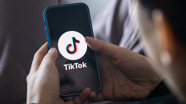 Членам палаты представителей США приказали немедленно удалить у себя TikTok