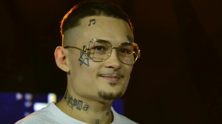 Свёл тату, пошёл в рехаб, деньги – детям: Моргенштерна* потянуло в Россию